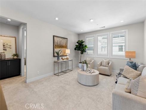 160  Royal  , Lake Forest, CA