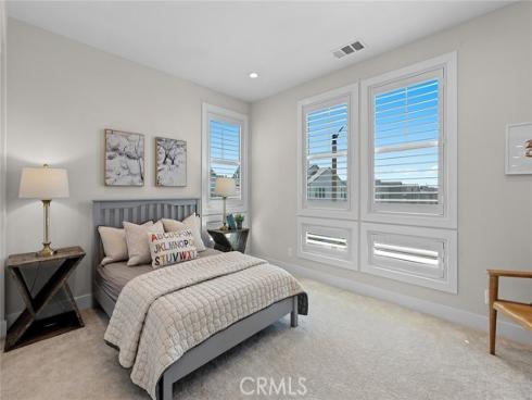 160  Royal  , Lake Forest, CA