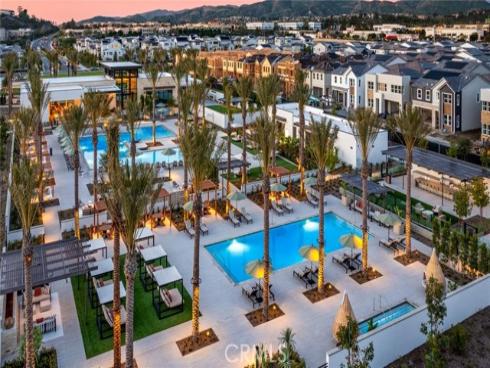 160  Royal  , Lake Forest, CA