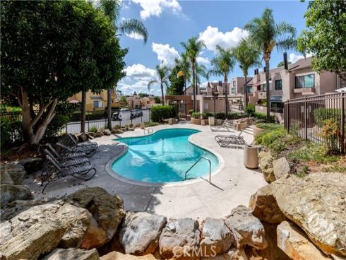 25761  Le Parc  82 , Lake Forest, CA