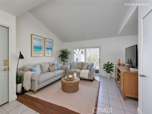 25331  Via Viejo  , Lake Forest, CA