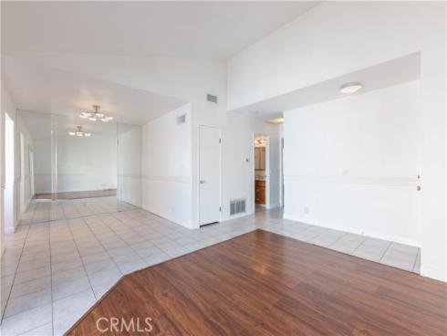 25331  Via Viejo  , Lake Forest, CA