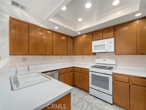 26426  Fox Glen  14 , Lake Forest, CA