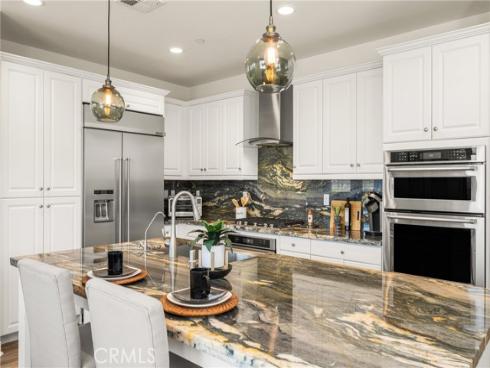 546  Escenico  , Lake Forest, CA