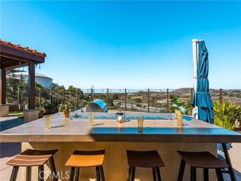 546  Escenico  , Lake Forest, CA