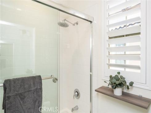 546  Escenico  , Lake Forest, CA