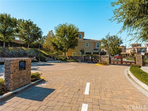 546  Escenico  , Lake Forest, CA