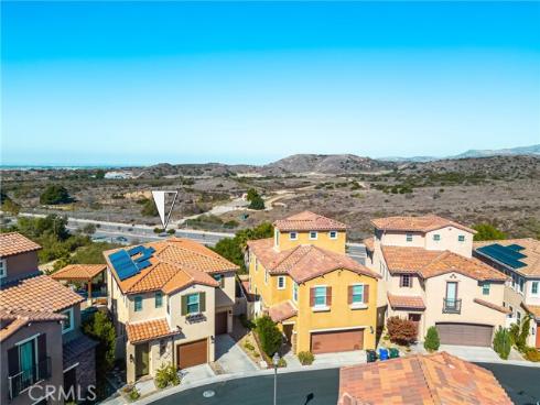 546  Escenico  , Lake Forest, CA