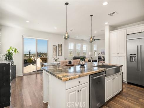 546  Escenico  , Lake Forest, CA