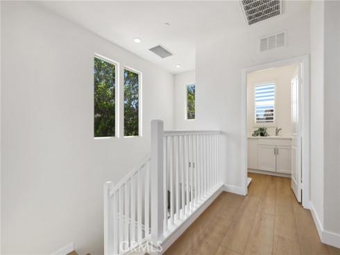 54  Clover  , Lake Forest, CA