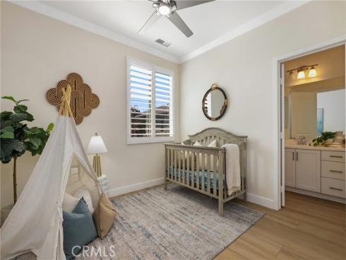 54  Clover  , Lake Forest, CA