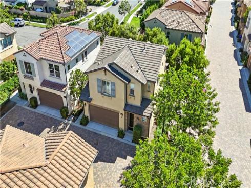 54  Clover  , Lake Forest, CA