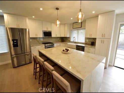 25052  Calle Arenal  , Lake Forest, CA