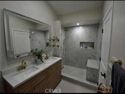 25052  Calle Arenal  , Lake Forest, CA