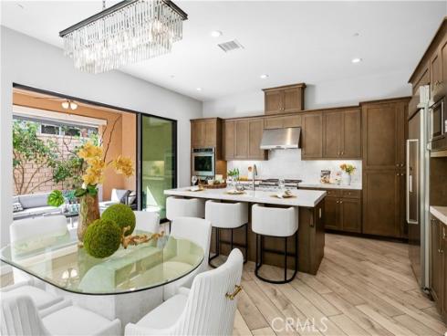 208  Pinnacle  , Lake Forest, CA