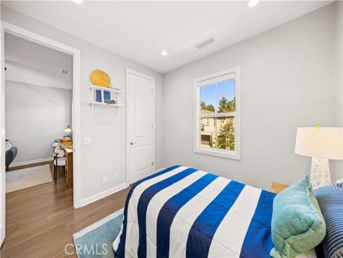 208  Pinnacle  , Lake Forest, CA