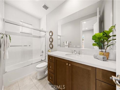 208  Pinnacle  , Lake Forest, CA