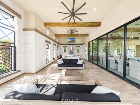 208  Pinnacle  , Lake Forest, CA