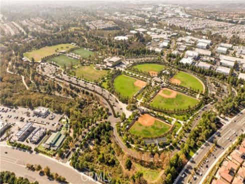 208  Pinnacle  , Lake Forest, CA