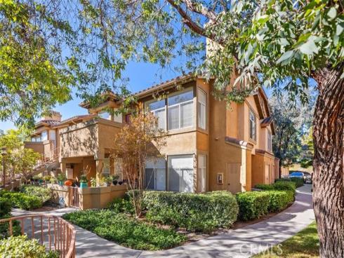 19431  Rue De Valore  , Lake Forest, CA