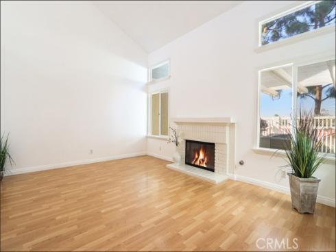 21205  Serra Vista  , Lake Forest, CA