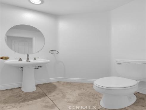 32  Salinas  , Lake Forest, CA