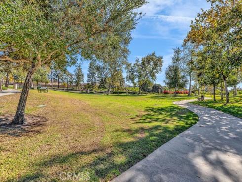 32  Salinas  , Lake Forest, CA