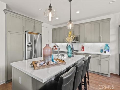 41  Fuchsia  , Lake Forest, CA