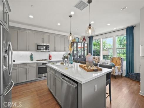 41  Fuchsia  , Lake Forest, CA