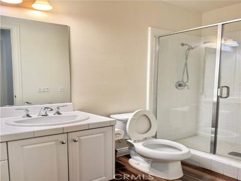 22  Lark  , Lake Forest, CA