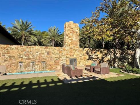 22  Lark  , Lake Forest, CA