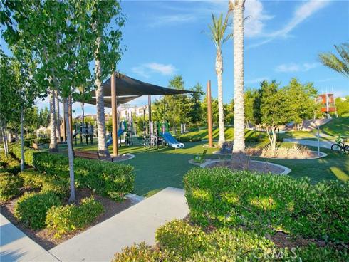 22  Lark  , Lake Forest, CA