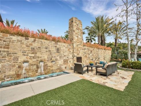 22  Lark  , Lake Forest, CA