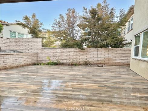 22  Lark  , Lake Forest, CA