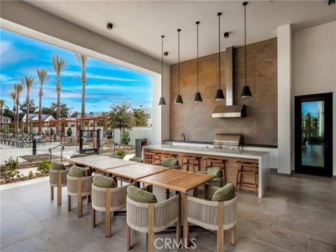 120  Chapman  , Lake Forest, CA