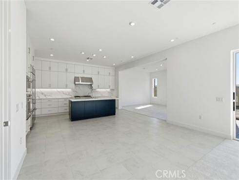 101  Red Oak  , Lake Forest, CA