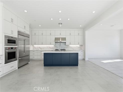 101  Red Oak  , Lake Forest, CA