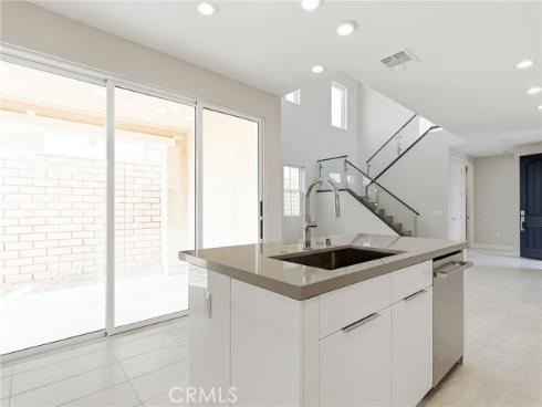 101  Red Oak  , Lake Forest, CA