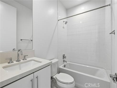 101  Red Oak  , Lake Forest, CA