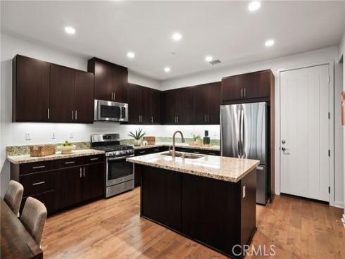 53  Savannah  , Lake Forest, CA