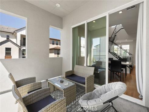 200  Newton  , Lake Forest, CA