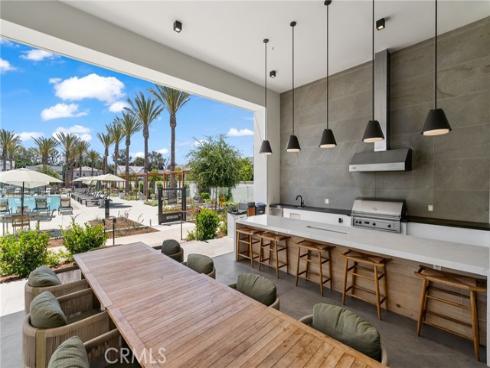 200  Newton  , Lake Forest, CA