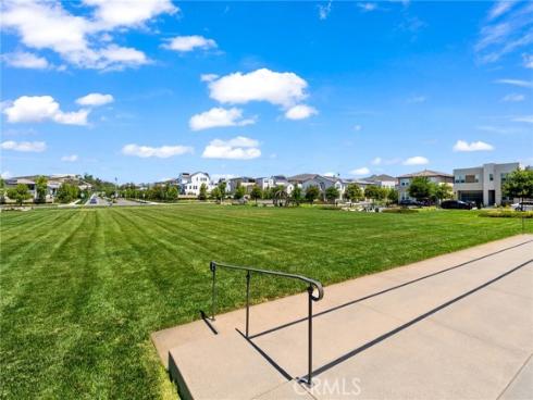 200  Newton  , Lake Forest, CA