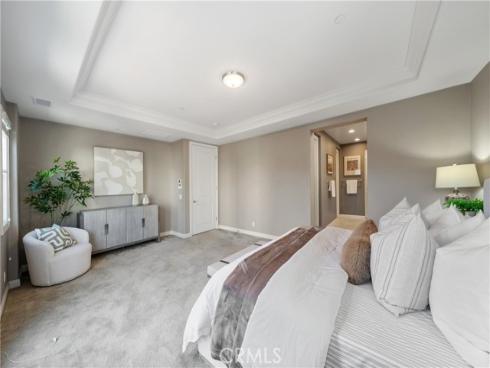 215  Bryce Run  , Lake Forest, CA