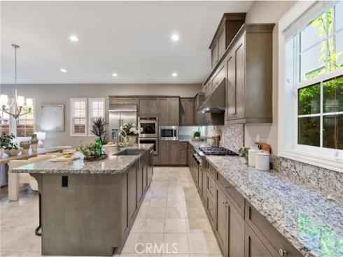 215  Bryce Run  , Lake Forest, CA