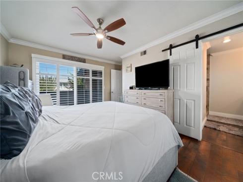 22921  Crol  , Lake Forest, CA