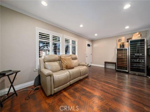 22921  Crol  , Lake Forest, CA