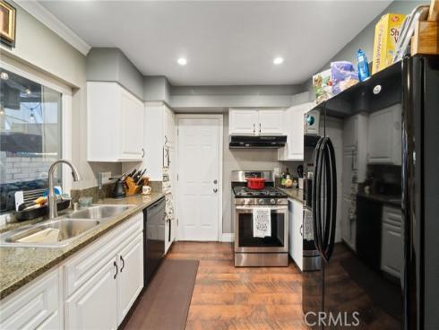 22921  Crol  , Lake Forest, CA