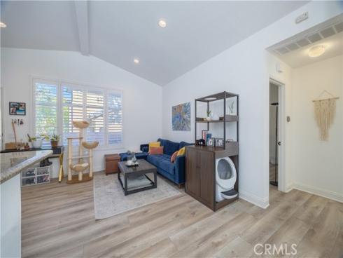 19431  Rue De Valore  37A , Lake Forest, CA