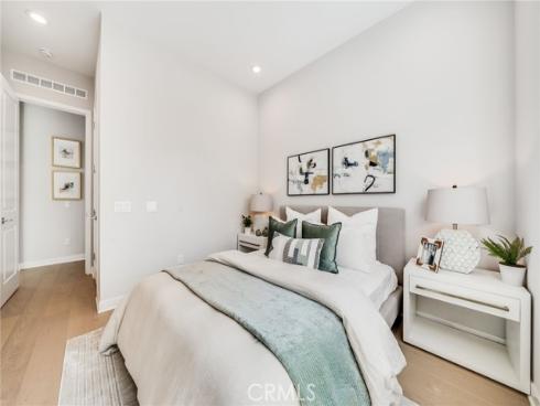 301  Brackens  , Lake Forest, CA